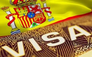 How to obtain Spanish residency papers from your first year without marriage and without an employment contract